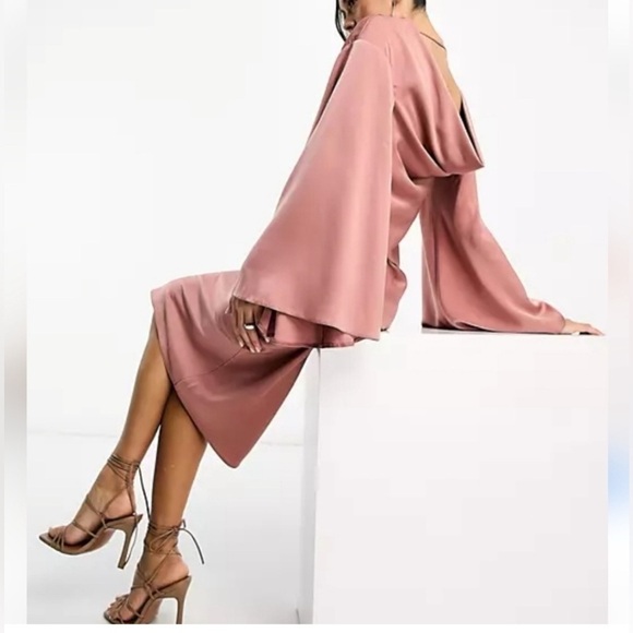 ASOS Edition Ruched Batwing Sleeve Satin Dress SzUS8 New - Picture 3 of 8